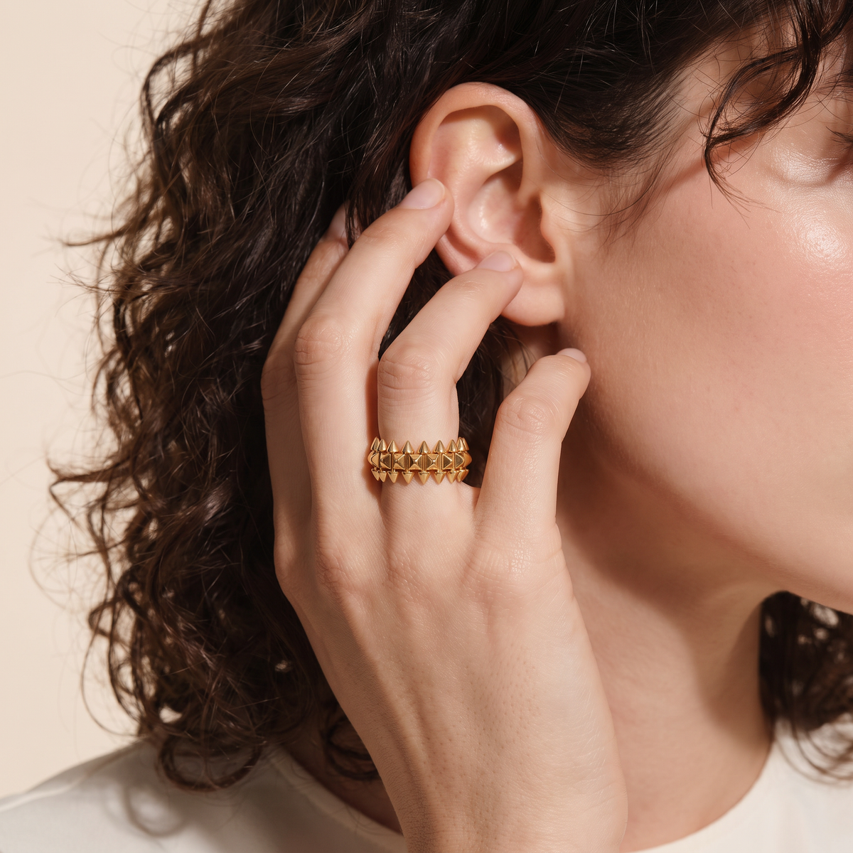 Clash De Single Band Ring