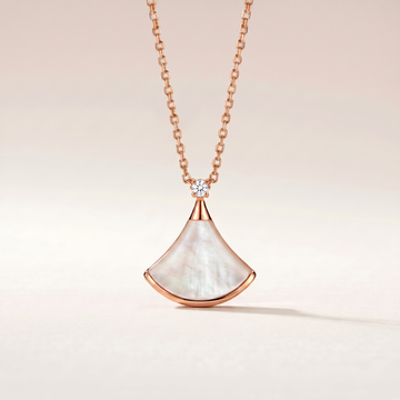 Divas' Dream White Arc 1 Diamond Pendant Necklace