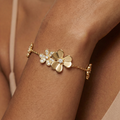 Elegant Frivole 5 Flowers Pavé Bracelet