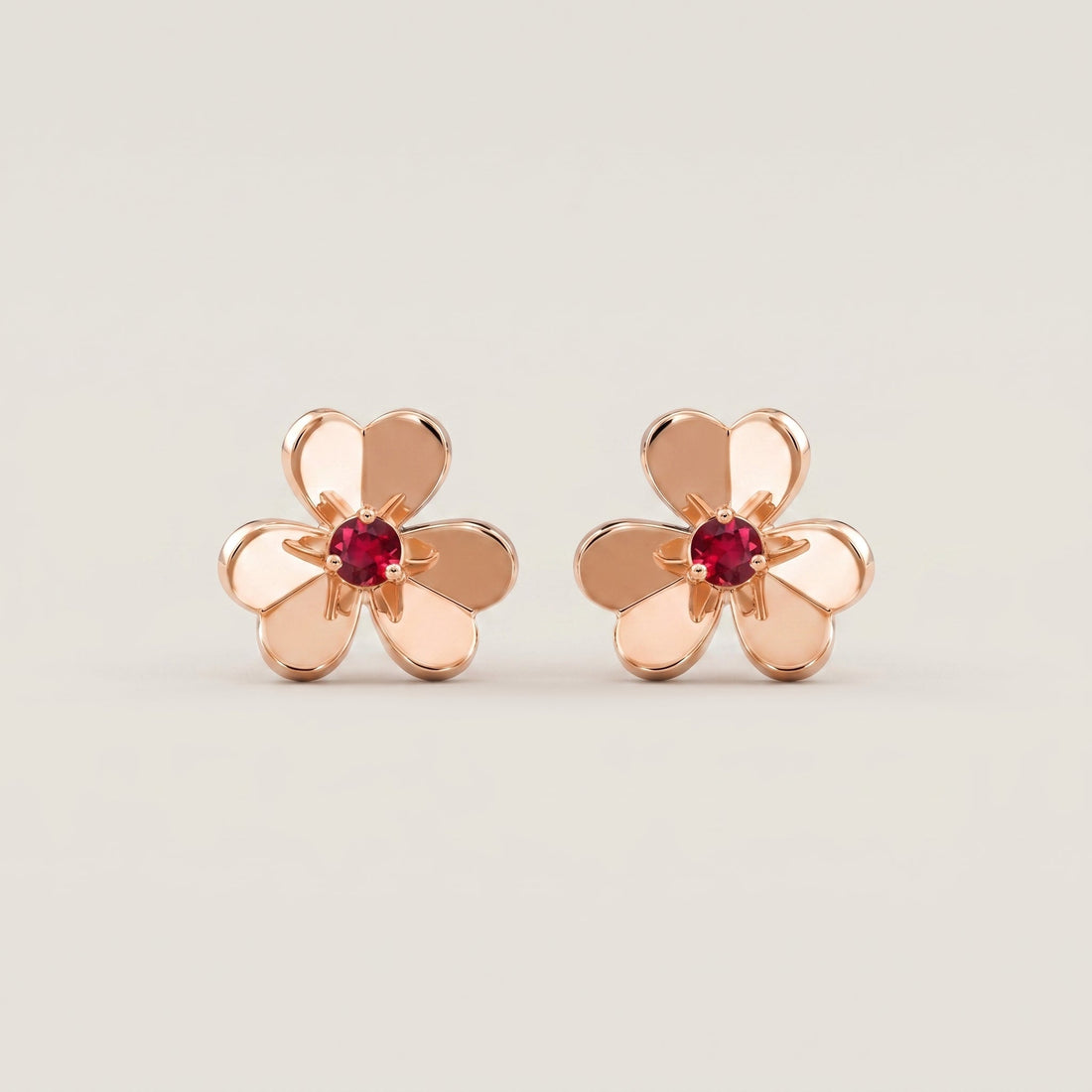 Frivole Mini Flower Earrings