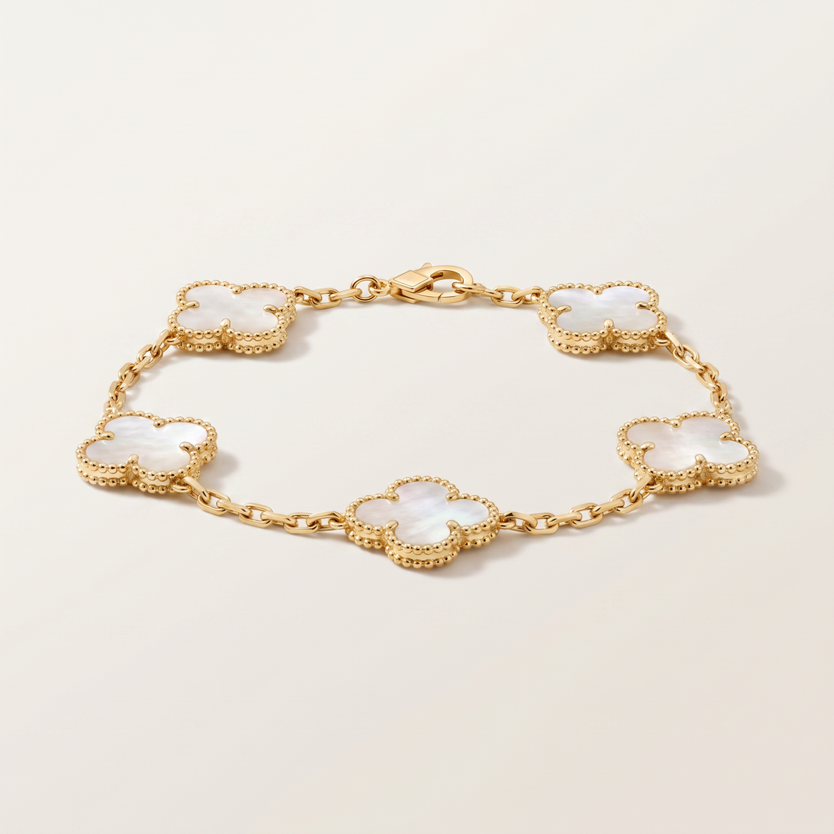 Vintage Alhambra 5 Motifs Mother of Pearl Bracelet