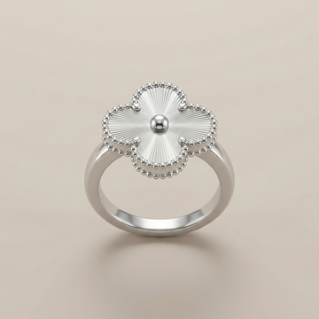 Vintage White Gold Alhambra Ring