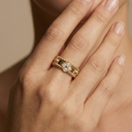 Wide Clover Perlée Diamonds Ring