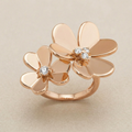 Frivole Between The Finger 4 Diamonds Ring
