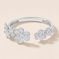Frivole Seven Flowers Pavé Diamonds Bracelet