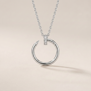 Juste Un Clou Diamonds Necklace