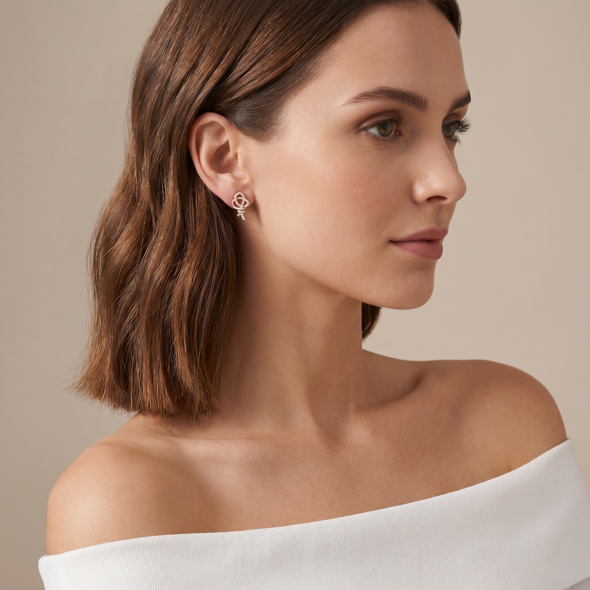 Keys Woven Pavé Diamonds Earrings