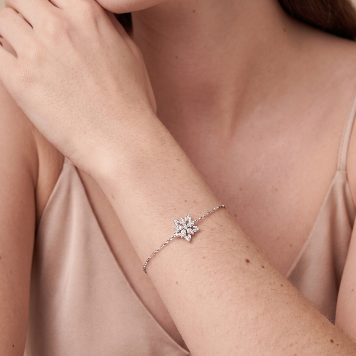 Lotus Pavé Diamonds Flower Bracelet