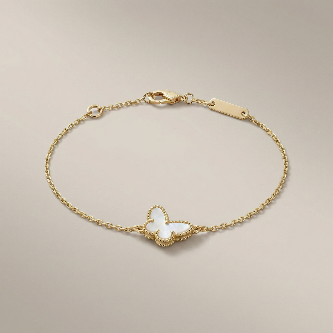 Lucky Alhambra Butterfly Pendant Bracelet