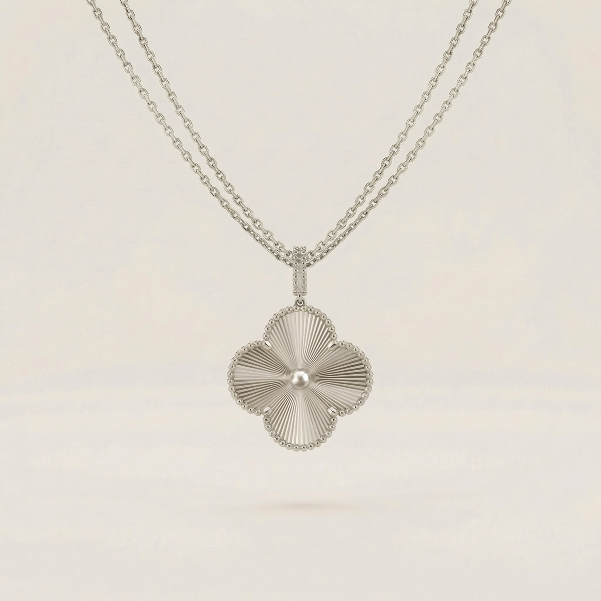 Magic Alhambra Necklace