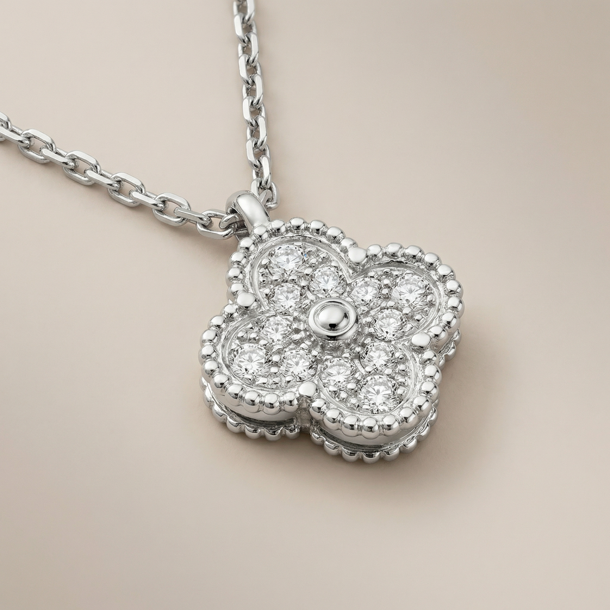 Sweet Alhambra Pavé Clover Pendant Necklace