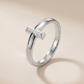 T1 Minimalist Band Ring