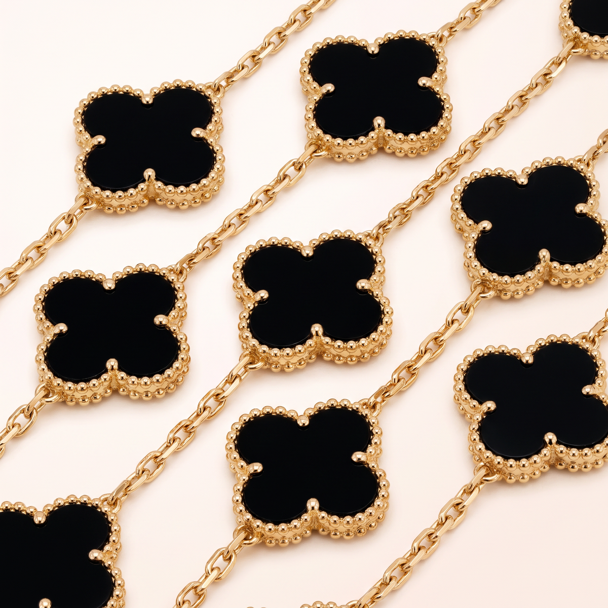 Vintage Alhambra Onyx Clover 20 Motifs Necklace